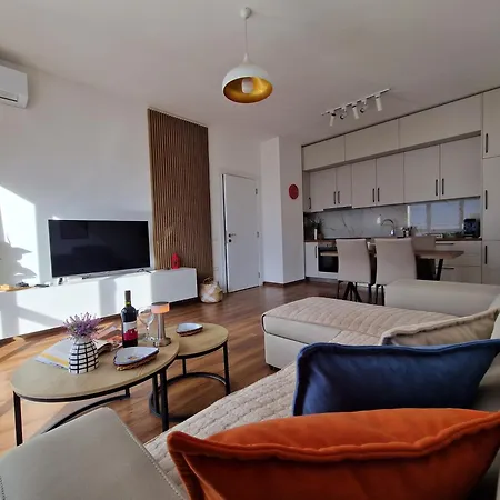 Appartamento Red & White Palace