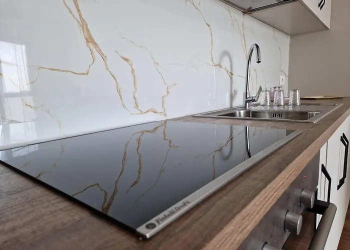 Red & White Palace Διαμέρισμα *