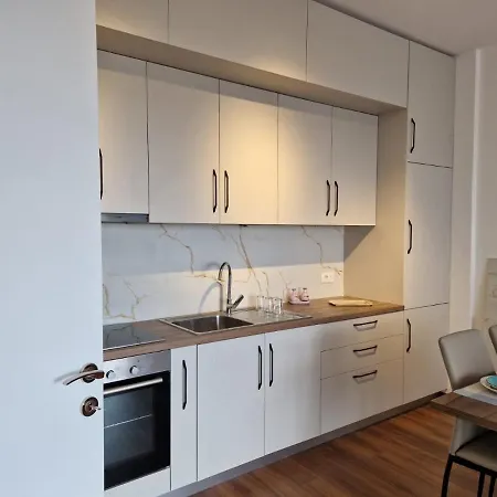 Apartamento Red & White Palace *