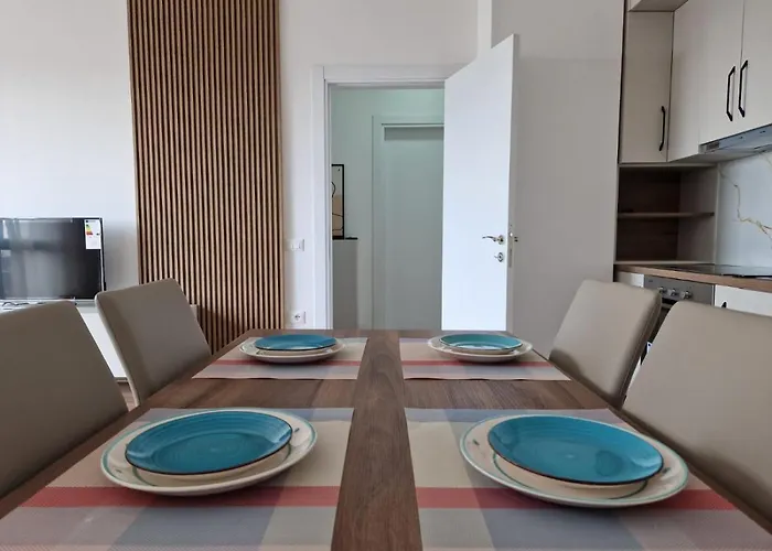 Red & White Palace شقة *